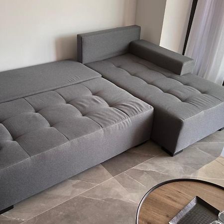 סרס P J Luxury Suites מראה חיצוני תמונה