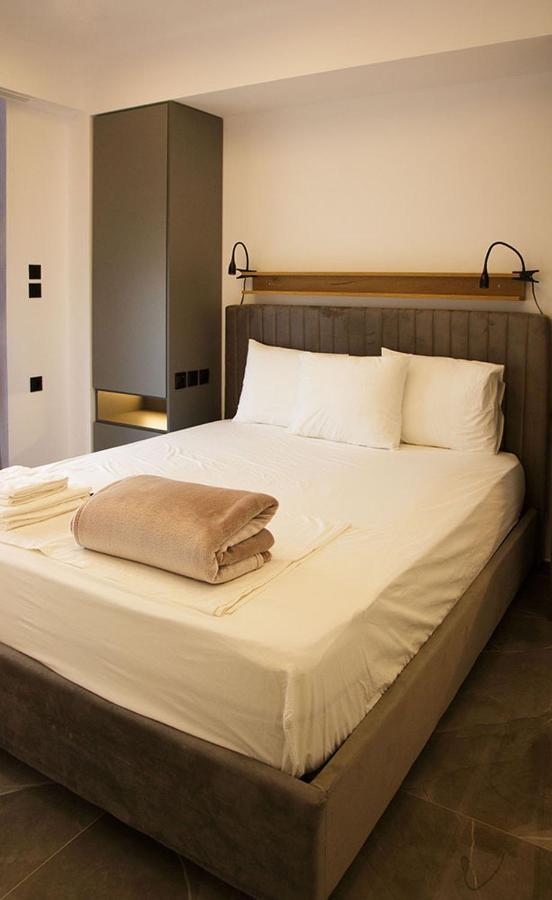 סרס P J Luxury Suites מראה חיצוני תמונה